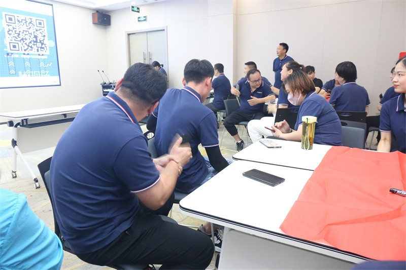 逆風(fēng)飛揚(yáng) 決戰(zhàn)7月——國林地板7月PK啟動大會